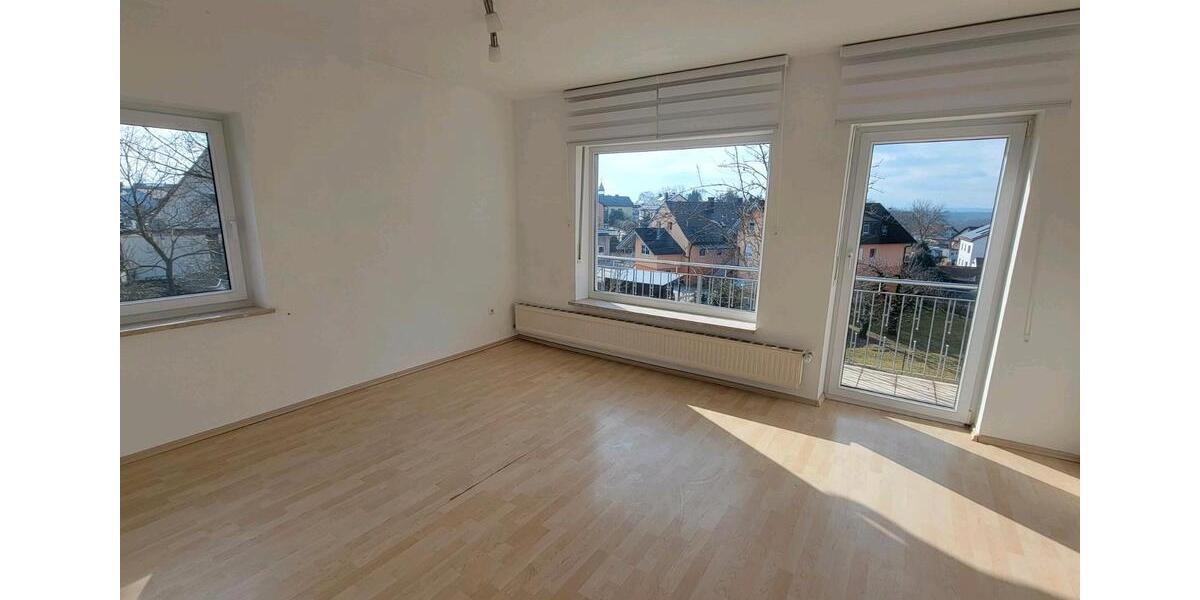 Mehrfamilienhaus, Wohnhaus Maxhütte-Haidhof Haidhof - 8 Zimmer, 170 m&sup2;, 669.000&euro; | Angebot:26008586