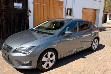 Seat Leon 113.380 km 12.990 &euro; Deining 92364