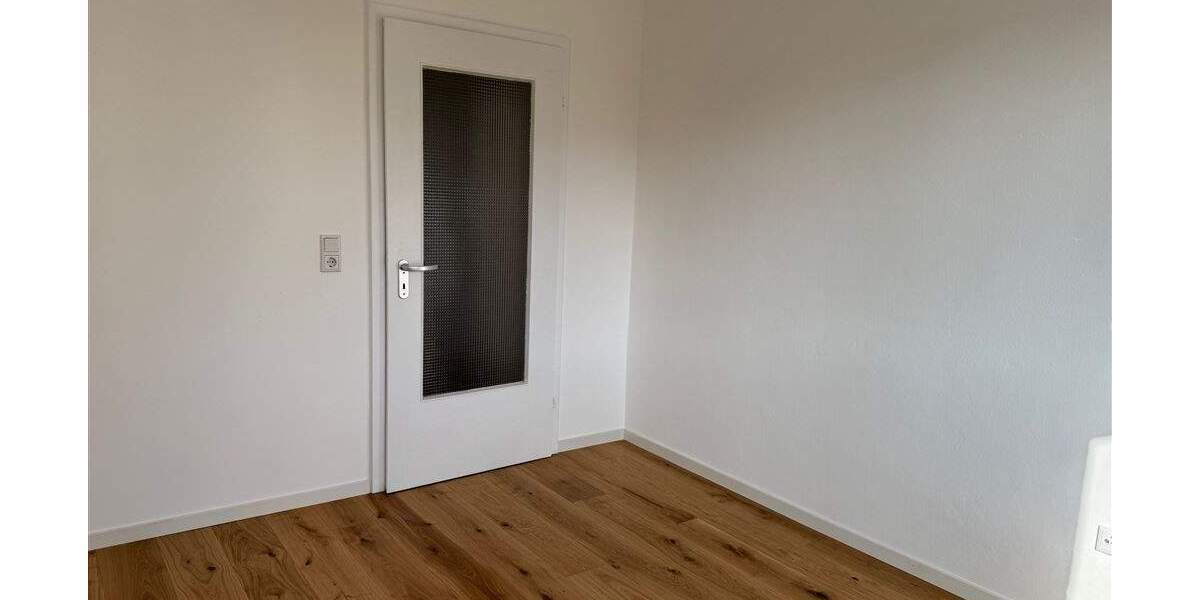 Doppelhaushälfte Landshut Achdorf - 6 Zimmer, 137 m&sup2;, 1.830&euro; | Angebot:25107172