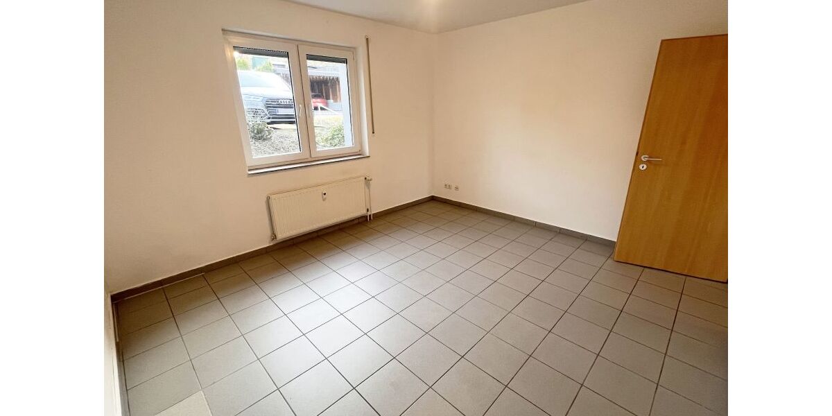 3 Zimmer, Balkon, Küche, Diele, Bad, Gäste Bad. - 3- Plettenberg Eschen | Angebot:25416152
