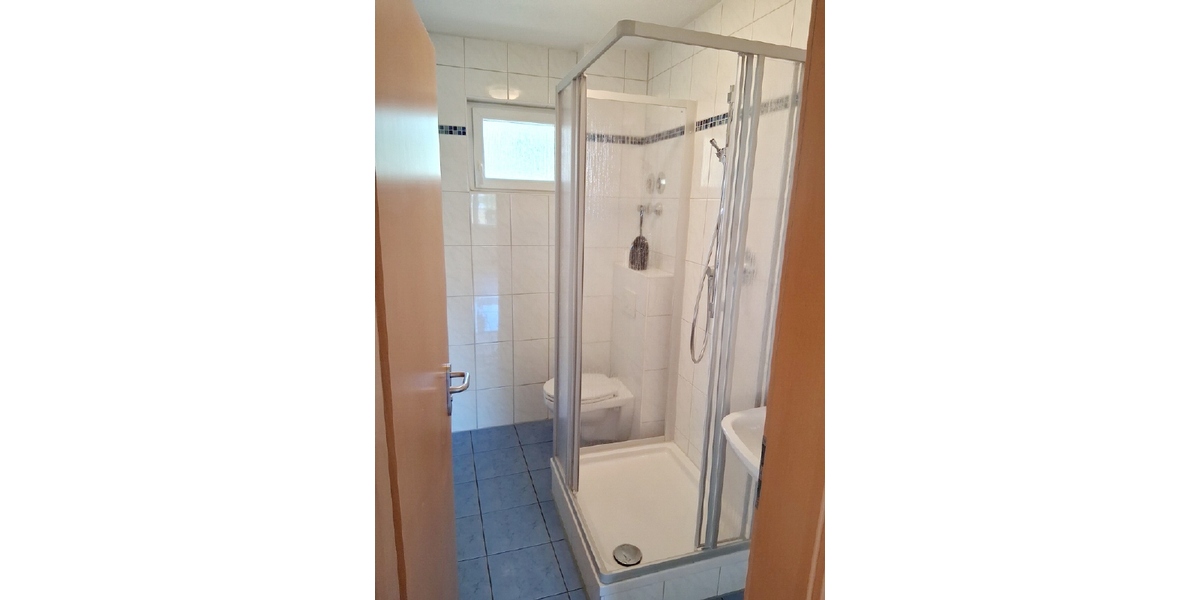 Gemütliche 3-Raum-Wohnung mit Balkon in kleinem Mehrfamilienhaus - Erdgeschoßwohnung Gotha | Angebot:26376884