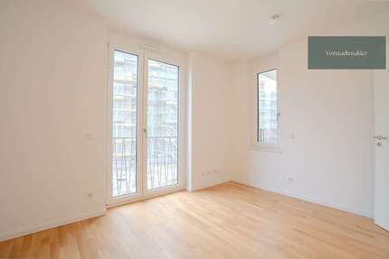Wohnung München Berg am Laim - 2 Zimmer, 77 m&sup2;, 1.865&euro; | Angebot:27118205
