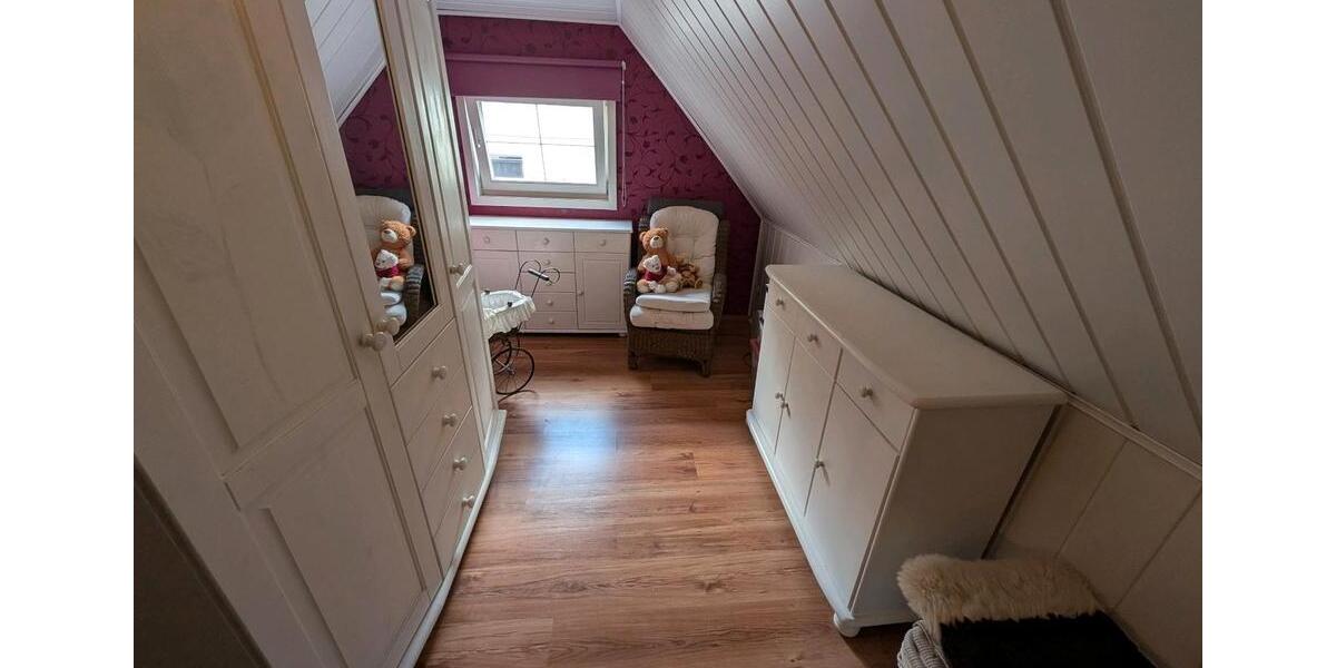 Doppelhaushälfte Flöha - 3 Zimmer, 73 m&sup2;, 75.000&euro; | Angebot:26986333