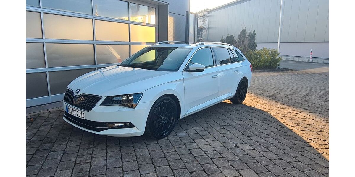 Skoda Superb 186.000 km 15.300 &euro; Ellwangen 73479