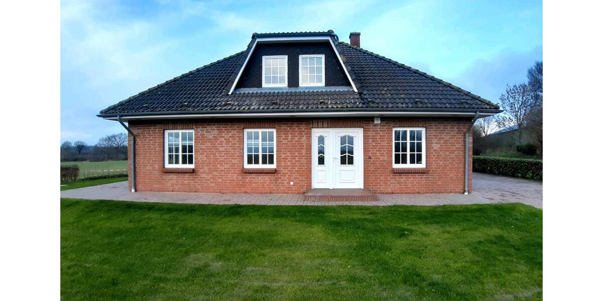 Einfamilienhaus Schwabstedt - 4 Zimmer, 130 m&sup2;, 950&euro; | Angebot:25599619
