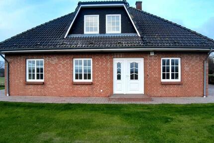 Haus Schwabstedt - 4 Zimmer, 130 m&sup2;, 950&euro; | Angebot:25599619