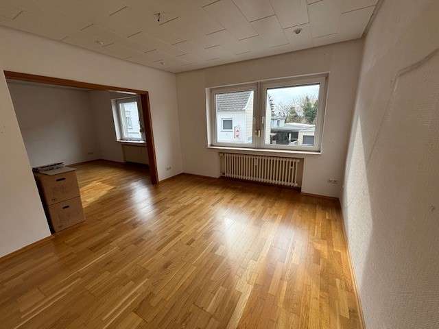 Wohnung zum Kaufen in Jüchen - Hochneukirch 198.000 € 75 m² 3 zimmer