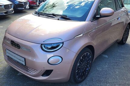 Fiat 500e 9.646 km 24.990 &euro; Gütersloh 33332