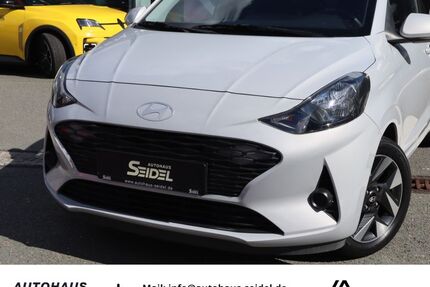 Hyundai i10 12.500 km 11.987 &euro; Zwickau 08056