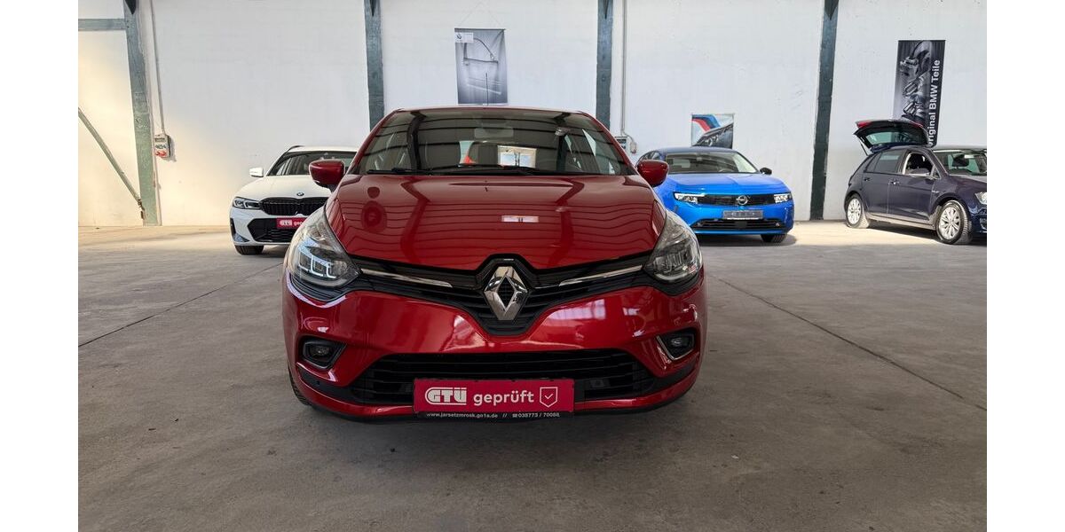 Renault Clio 42.019 km 11.999 &euro; Oberhausen 46149