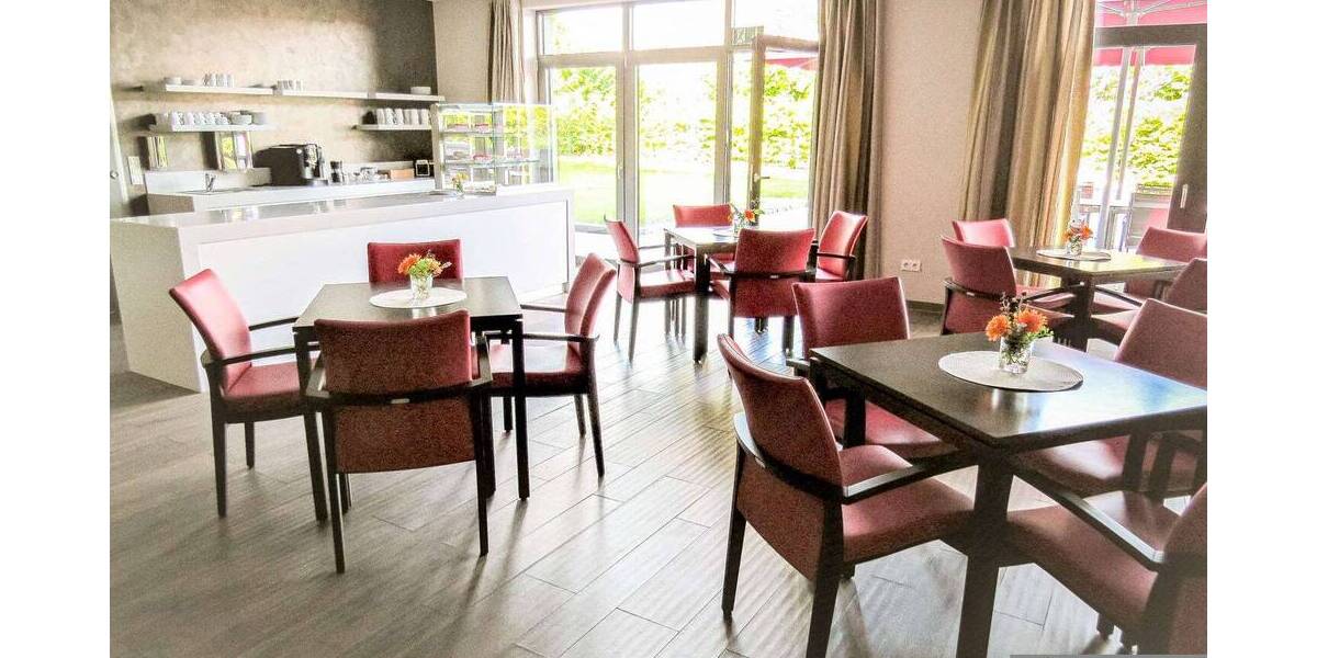Etagenwohnung Würzburg Frauenland - 2 Zimmer, 82 m&sup2;, 1.175&euro; | Angebot:26361541