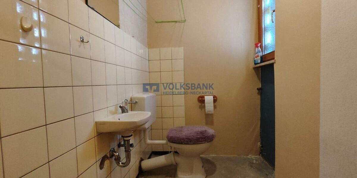 Etagenwohnung Walldorf - 4 Zimmer, 98 m&sup2;, 240.000&euro; | Angebot:25741558
