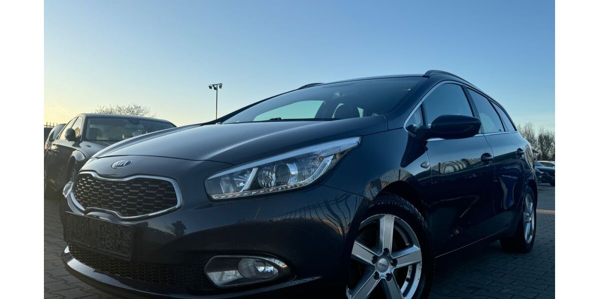 Kia ceed Sportswagon 159.000 km 3.899 &euro; Oberkrämer 16727
