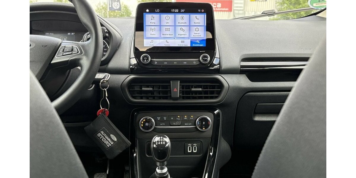 Ford EcoSport 1.0 Titanium PDC/DAB/BLUETOOTH/1.HAND 7.251 km 12.900 &euro; Villingen-Schwenningen 78054