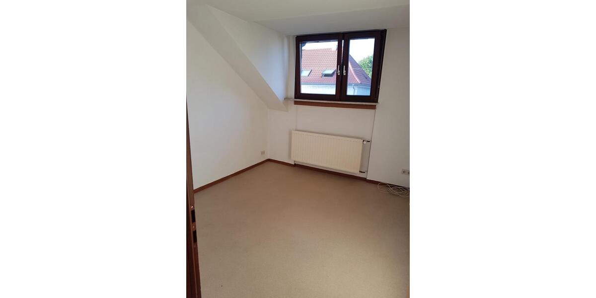 Wohnung Wadgassen, Zentrale Lage, 4 Z,K,Bad, Kellerraum 4 zimmer