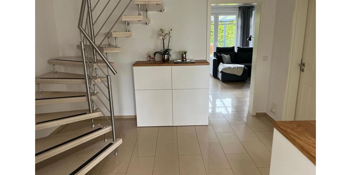 Doppelhaushälfte Vechta - 4 Zimmer, 120 m&sup2;, 1.200&euro; | Angebot:26269263