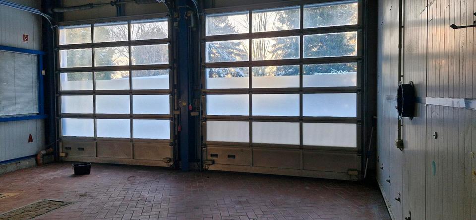 Halle zu vermieten ehemalige Werkstatt Lackiererei zimmer