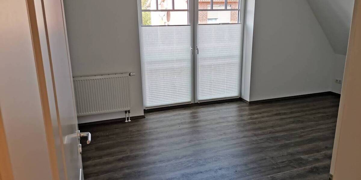 Etagenwohnung Hamburg Neuenfelde - 3 Zimmer, 99 m&sup2;, 1.040&euro; | Angebot:26473110