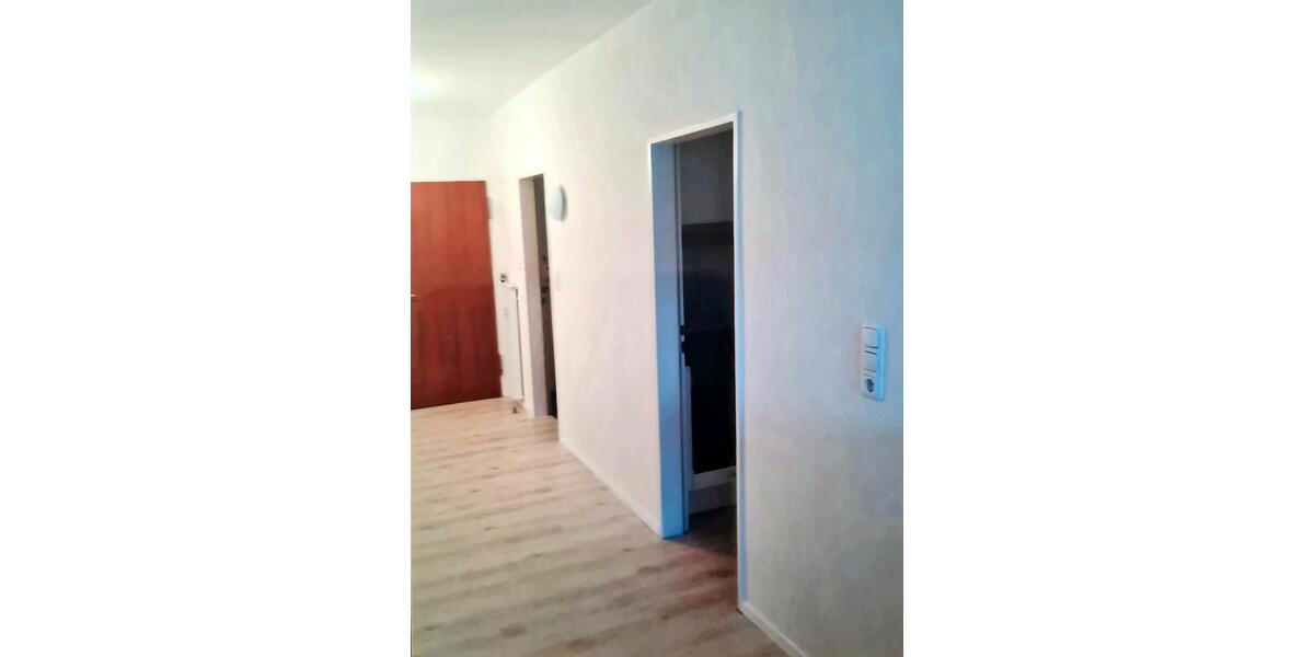 Hochparterre Elsfleth - 1 Zimmer, 49 m&sup2;, 65.000&euro; | Angebot:25533721