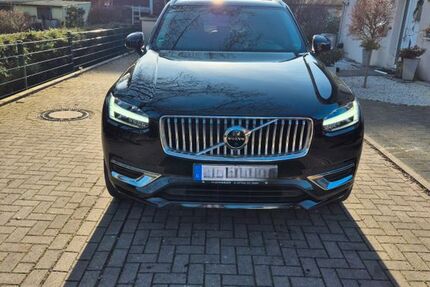 Volvo XC90 65.000 km 42.300 &euro; Oberhausen 46147
