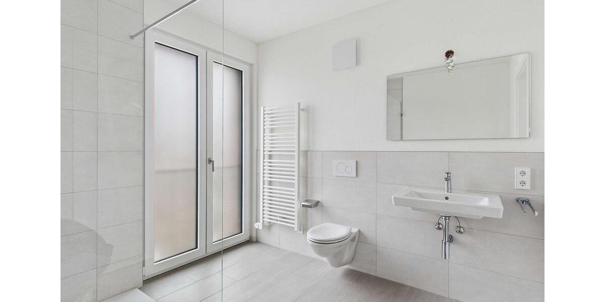 Erdgeschoßwohnung Sindelfingen Sindelfingen (Stadt) - 3 Zimmer, 95 m&sup2;, 1.620&euro; | Angebot:21987333