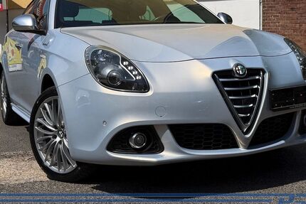 Alfa Romeo Giulietta 81.416 km 8.490 &euro; Berlin - Pankow 13187
