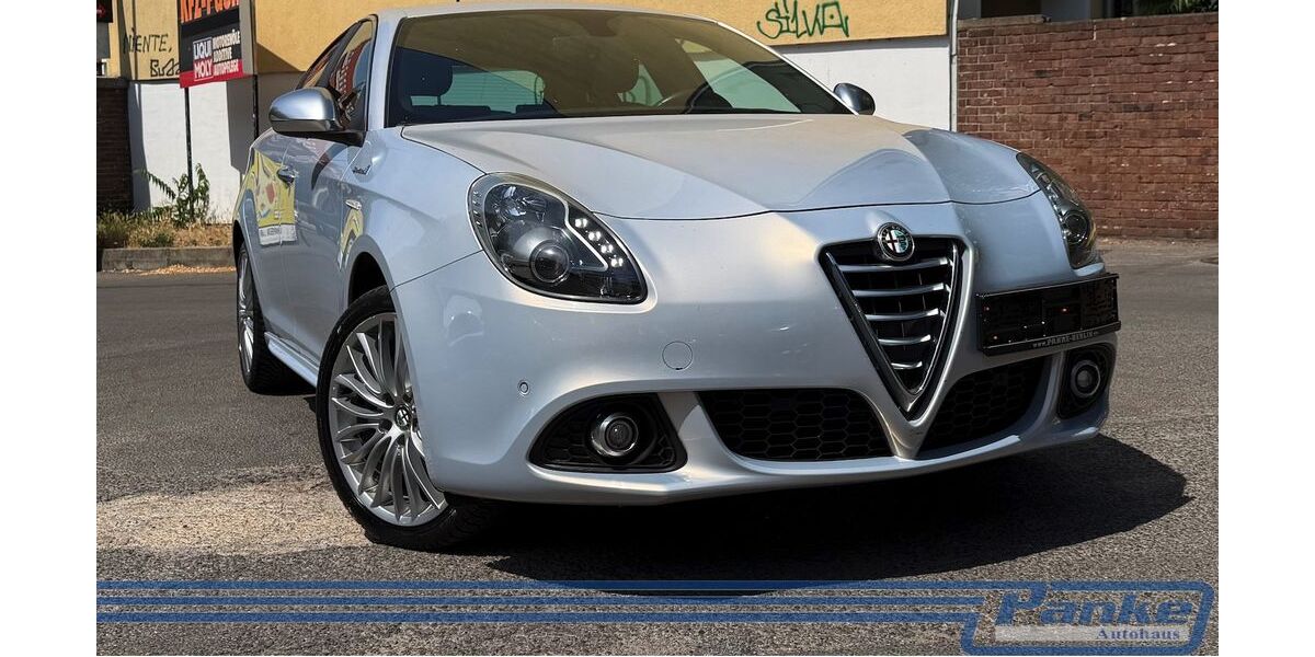 Alfa Romeo Giulietta 81.416 km 8.490 &euro; Berlin - Pankow 13187