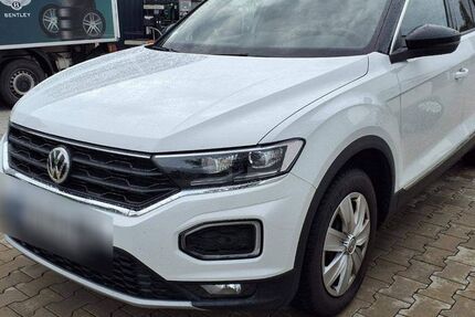 VW T-Roc 94.134 km 20.590 € Diez 65582