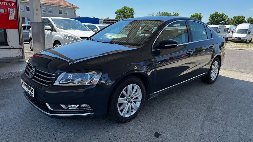 VW Passat 122.000 km 9.200 &euro; Knetzgau 97478