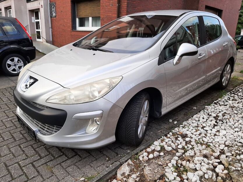 Peugeot 308 110.000 km 3.290 € Gelsenkirchen 45891