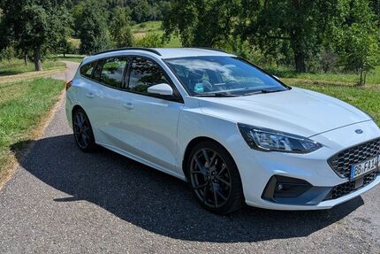 Ford Focus 45.700 km 20.400 &euro; Herrenberg 71083