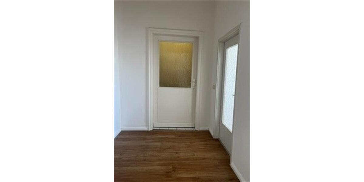 Etagenwohnung Reichenbach im Vogtland - 1 Zimmer, 46 m&sup2;, 240&euro; | Angebot:26300843