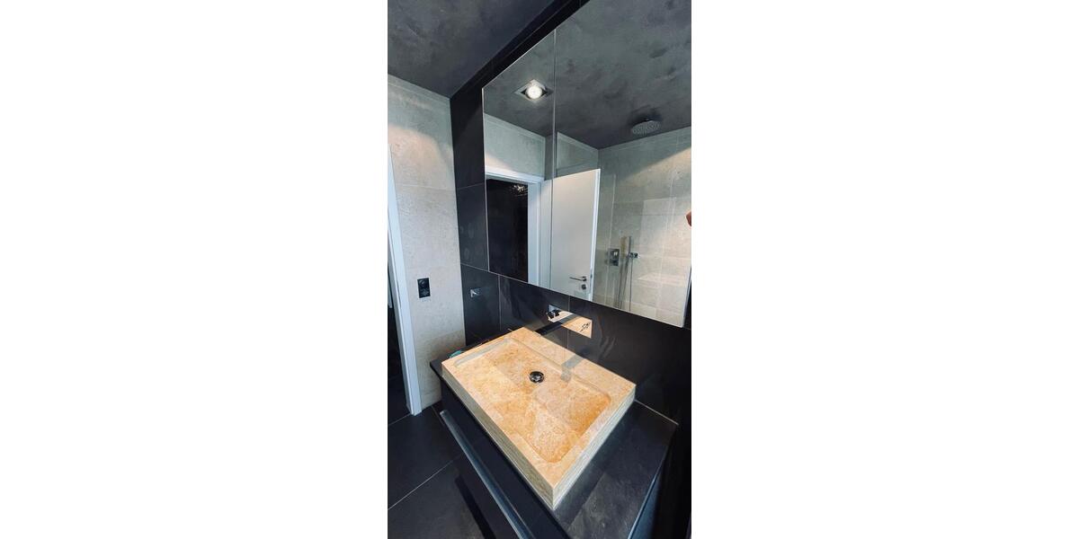 Hochwertige 2-Zimmer-DG-Wohnung mit Balkon & EBK - Vogelberg 2 zimmer