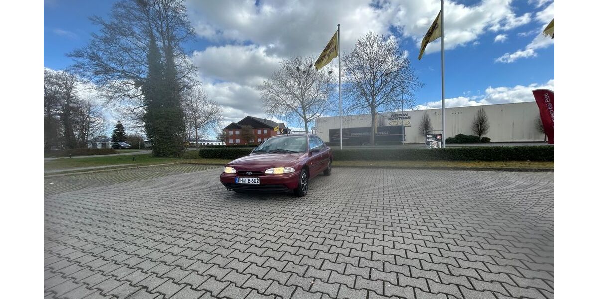 Ford Mondeo 98.432 km 3.800 &euro; Diepholz 49356