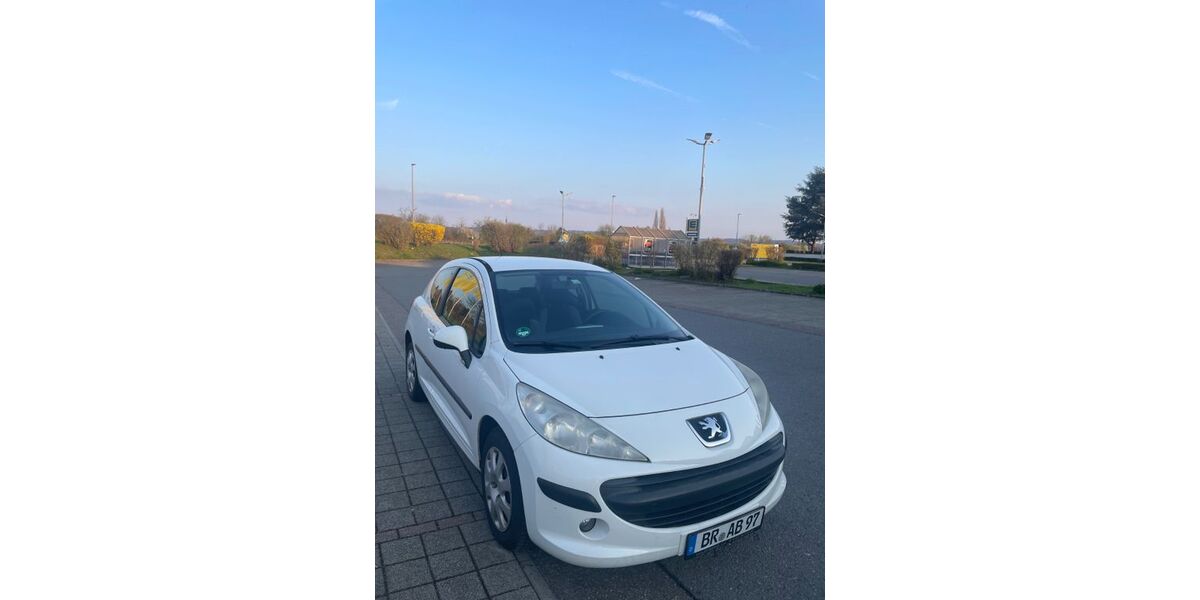 Peugeot 207 204.301 km 1.800 &euro; Stutensee 76297