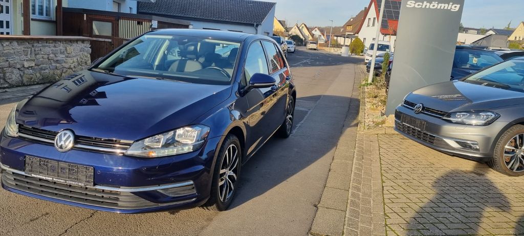 VW Golf 135.000 km 12.900 &euro; Stammheim 97509
