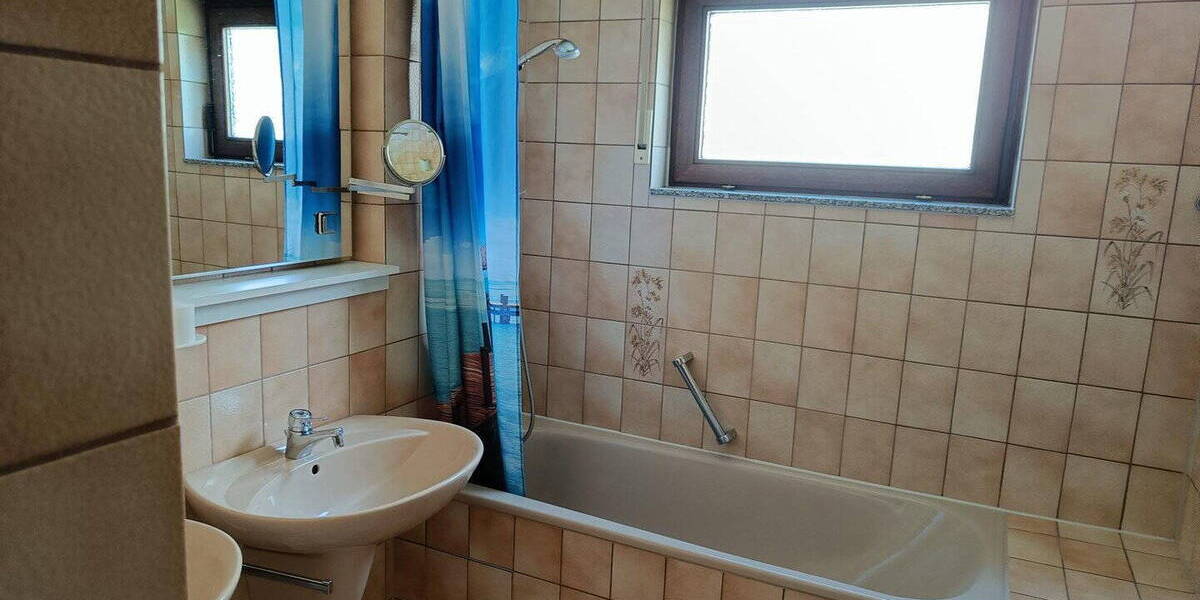 Etagenwohnung Korntal-Münchingen Korntal - 3 Zimmer, 92 m&sup2;, 350.000&euro; | Angebot:26253581