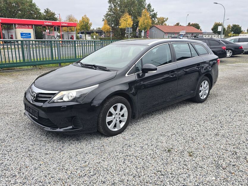 Toyota Avensis 137.000 km 11.950 € Neuruppin 16816