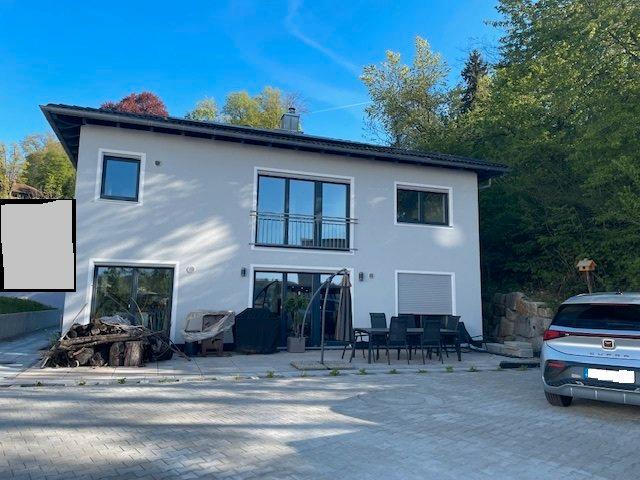 Einfamilienhaus Passau Maierhof - 8 Zimmer, 193 m&sup2;, 2.300&euro; | Angebot:26320941