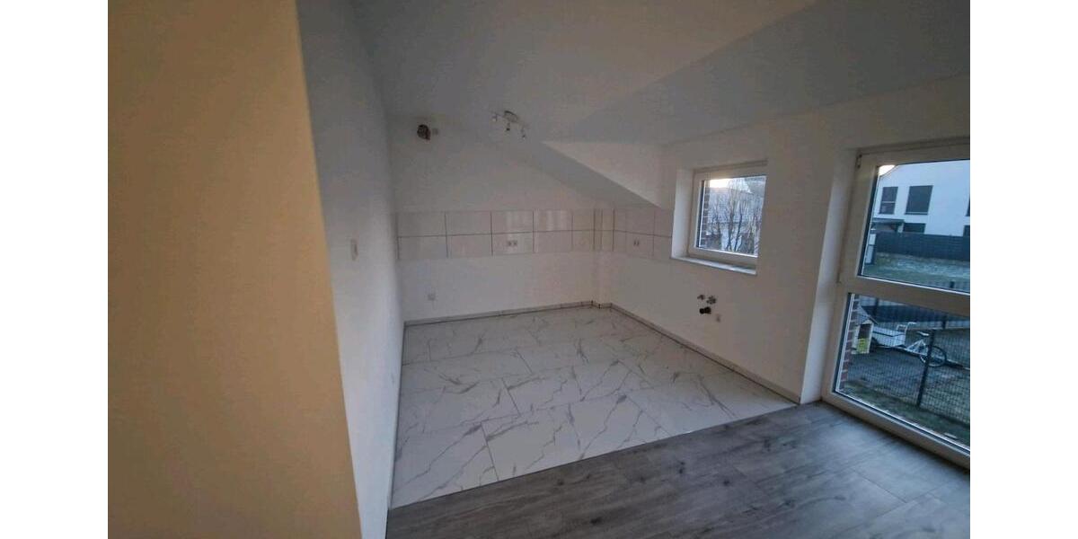 Etagenwohnung Ilsede Adenstedt - 3 Zimmer, 75 m&sup2;, 900&euro; | Angebot:26331429
