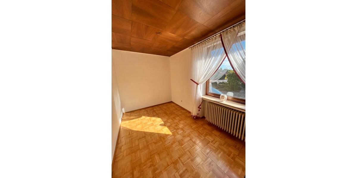 Einfamilienhaus Bremerhaven Leherheide - 7 Zimmer, 150 m&sup2;, 259.000&euro; | Angebot:27413912