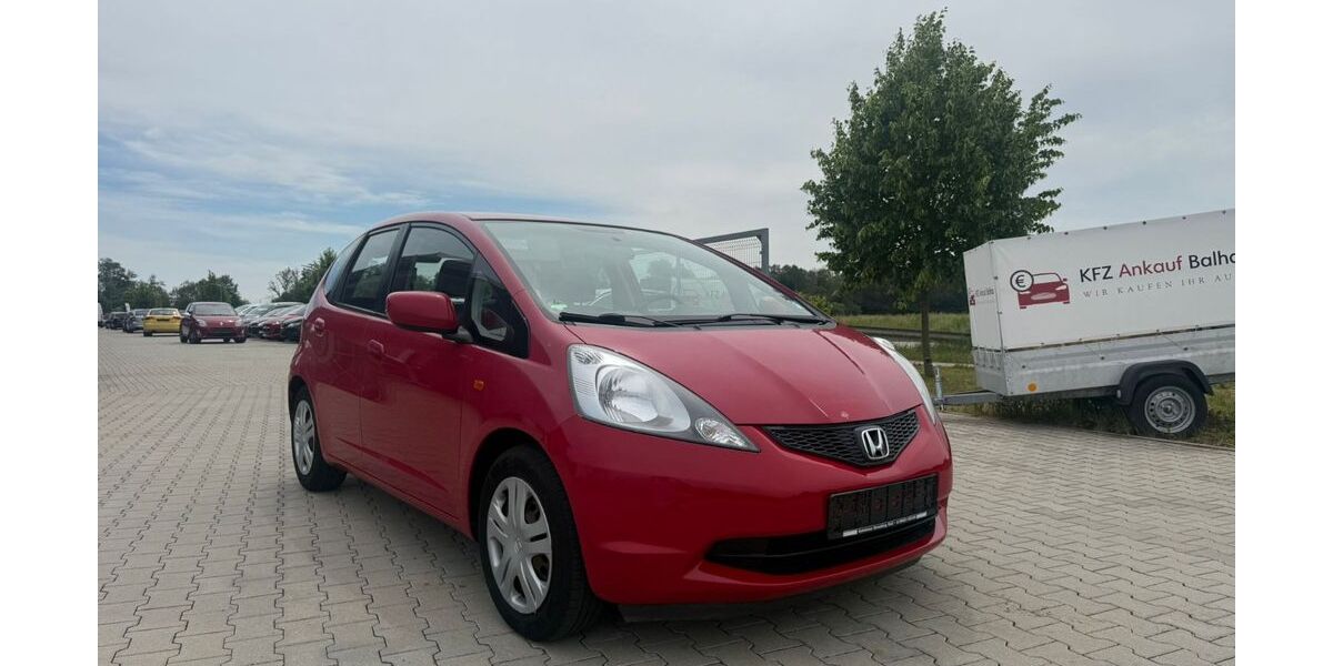 Honda Jazz 108.000 km 2.899 &euro; Köfering 93096