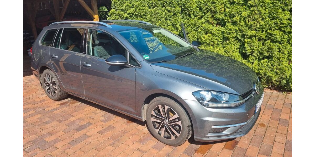VW Golf 116.000 km 15.999 &euro; Lemwerder 27809