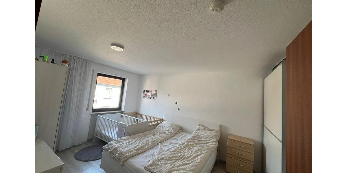 Etagenwohnung Eningen unter Achalm - 950&euro; | Angebot:25942989