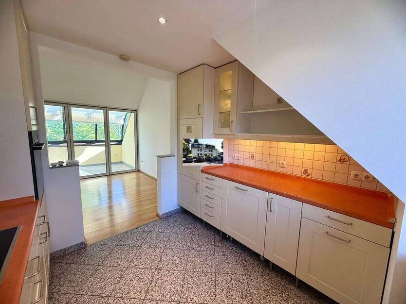 Solides MFH in Düsseldorf-Urdenbach zu verkaufen! zimmer