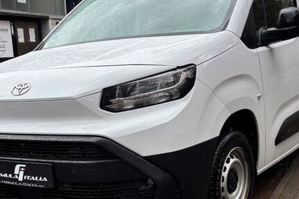 Toyota Proace City 24.000 km 17.790 &euro; Solingen 42697