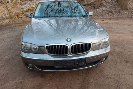 BMW 740