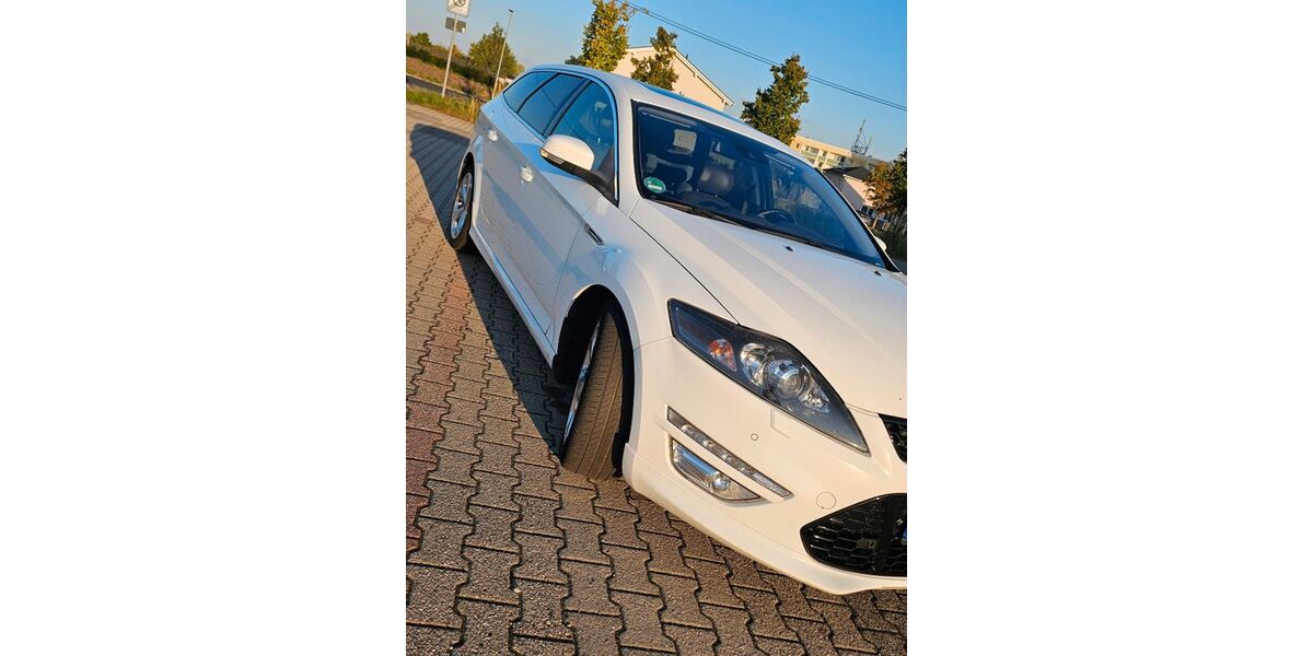 Ford Mondeo 244.000 km 7.999 € Mittweida 09648