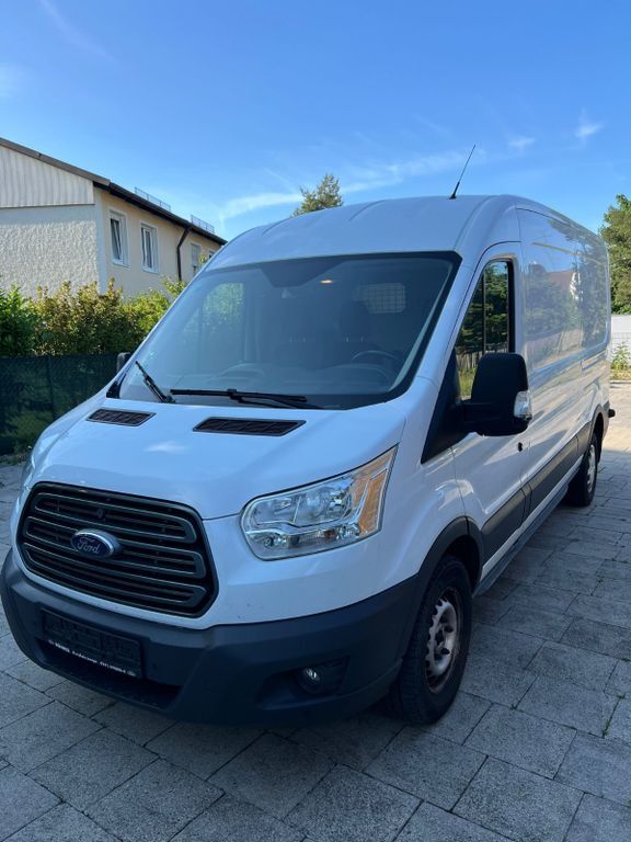 Ford Transit 122.000 km 14.990 € München 81825
