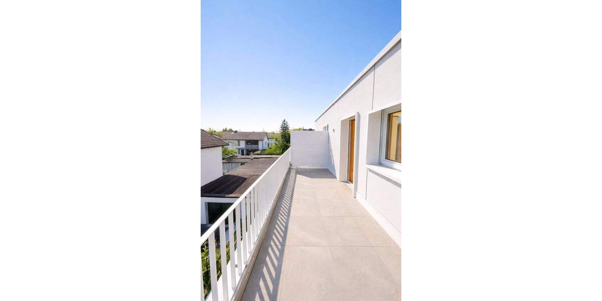 Etagenwohnung München Trudering-Riem - 3 Zimmer, 89 m&sup2;, 2.350&euro; | Angebot:25360365